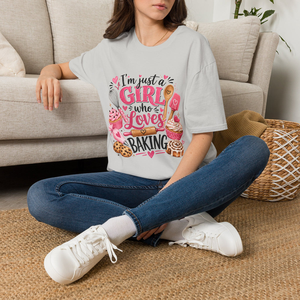 Baking Lover T‑Shirt — "I'm Just a Girl Who Loves Baking" Cute Pink Kitchen Graphic Tee