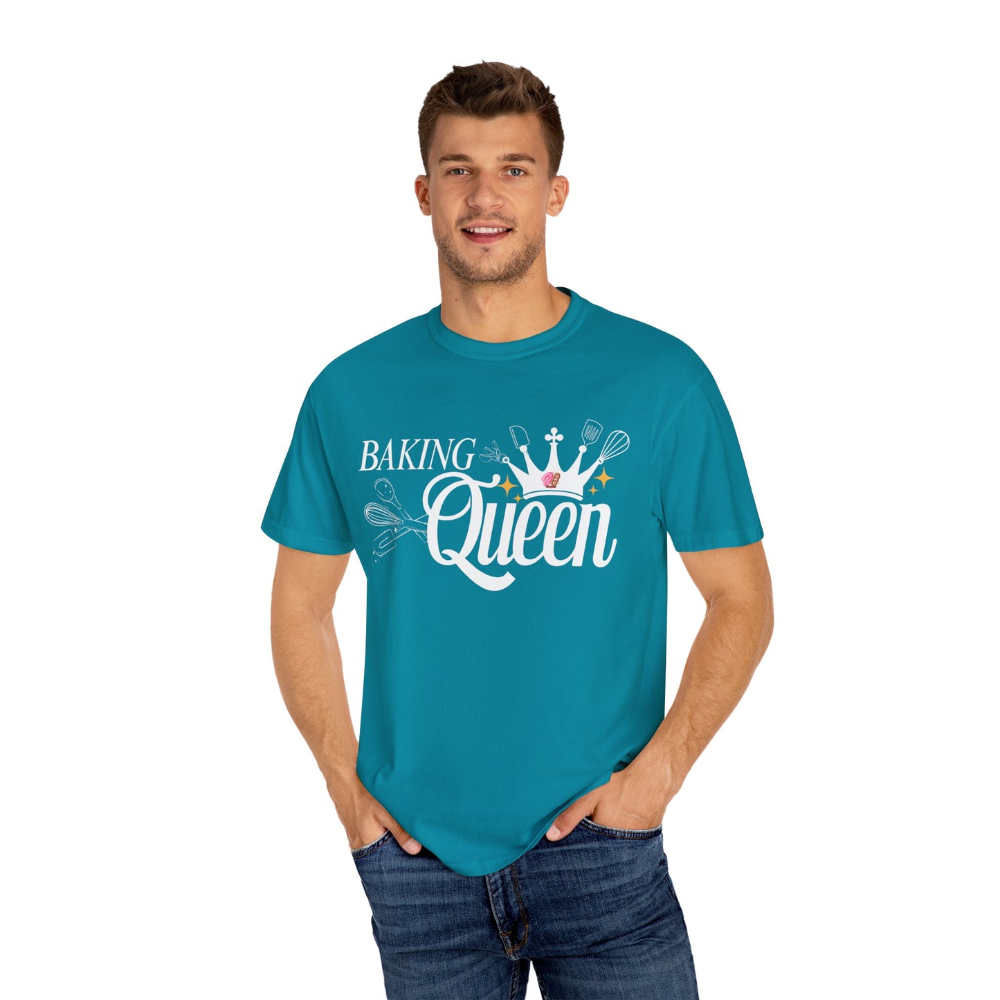 Baking Queen T-Shirt, Fun Baking Gift, Unisex Tee, Kitchen Lover Apparel, Baking Enthusiast Gift, Culinary Queen Shirt