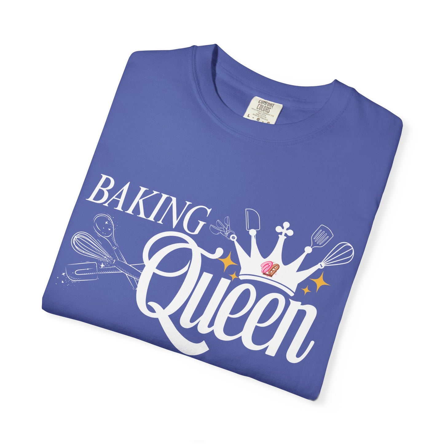 Baking Queen T-Shirt, Fun Baking Gift, Unisex Tee, Kitchen Lover Apparel, Baking Enthusiast Gift, Culinary Queen Shirt