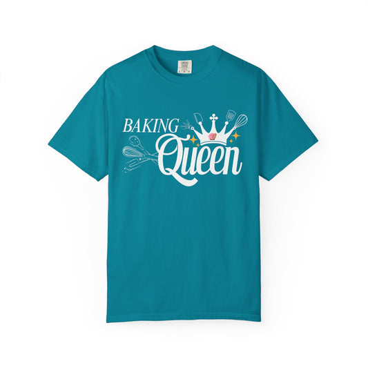 Baking Queen T-Shirt, Fun Baking Gift, Unisex Tee, Kitchen Lover Apparel, Baking Enthusiast Gift, Culinary Queen Shirt